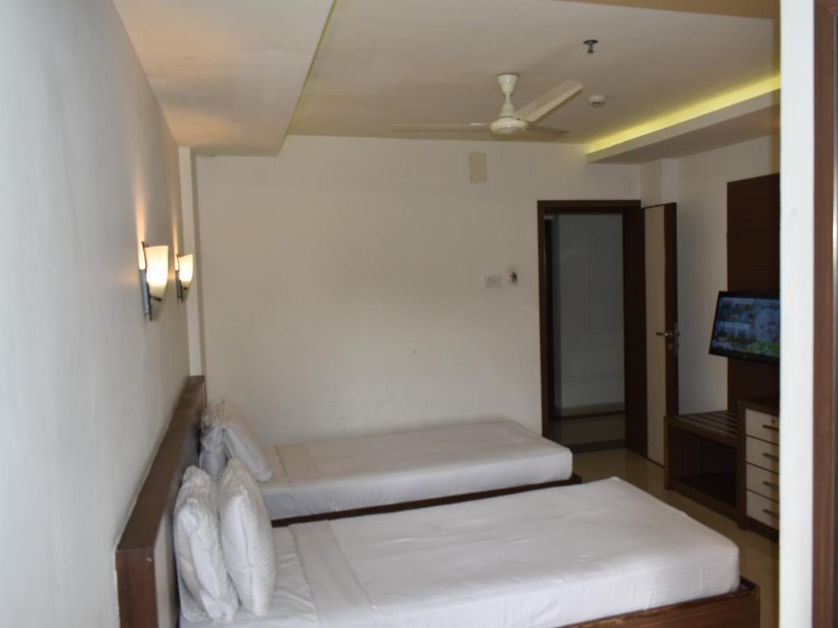 Hotel South Regency, Ernakulam Kochi Exterior foto