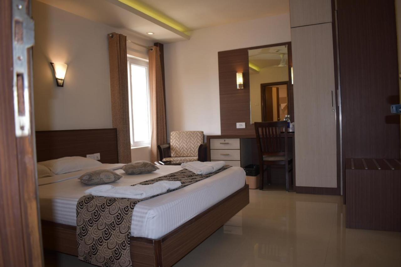 Hotel South Regency, Ernakulam Kochi Exterior foto