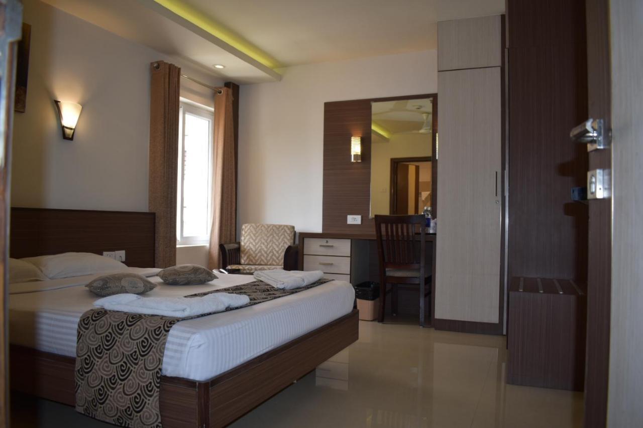 Hotel South Regency, Ernakulam Kochi Exterior foto